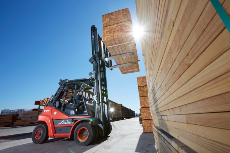 linde-396-ganahl-lumber-015-1_orig